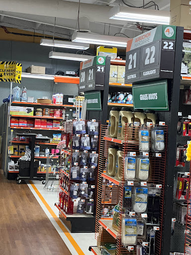 Hardware Store «Aubuchon Hardware», reviews and photos, 38 NH-25, Meredith, NH 03253, USA