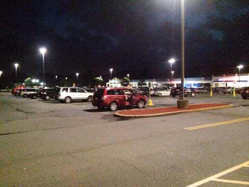 Grocery Store «ShopRite of Fishkill», reviews and photos, 738 U.S. 9 #2, Fishkill, NY 12524, USA