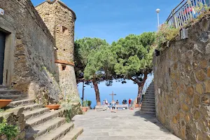 Castello di Riomaggiore image