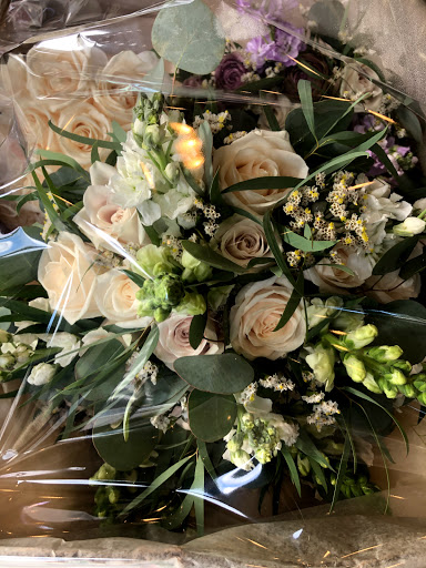 Florist «Westchester Floral Decorators», reviews and photos, 299 Wolfs Ln # 1, Pelham, NY 10803, USA