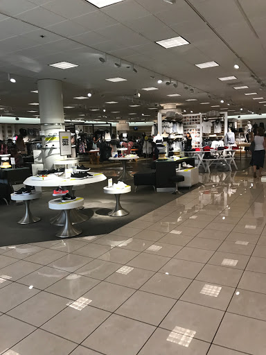 Department Store «Nordstrom Broadway Plaza in Walnut Creek», reviews and photos, 1200 Broadway Plaza, Walnut Creek, CA 94596, USA