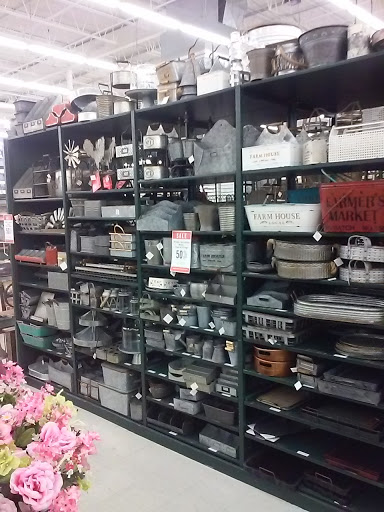 Craft Store «Hobby Lobby», reviews and photos, 1751 Scottsville Rd #10, Bowling Green, KY 42104, USA
