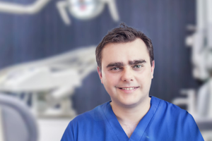 Lek. stom. Jacek Wielgos Dentysta Stomatolog Rzeszów Implanty Protezy image