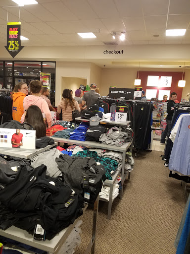 Department Store «JCPenney», reviews and photos, 3333 Marketplace Dr, Council Bluffs, IA 51501, USA