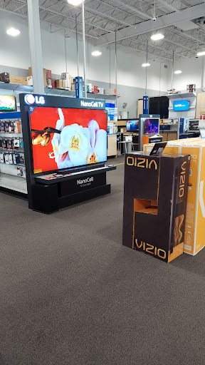 Electronics Store «Best Buy», reviews and photos, 115 N 76th St, Omaha, NE 68114, USA