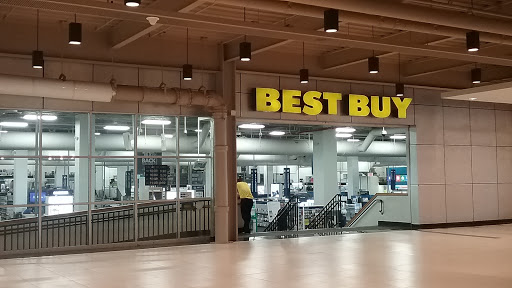 Electronics Store «Best Buy», reviews and photos, 1240 Palisades Center Dr, West Nyack, NY 10994, USA