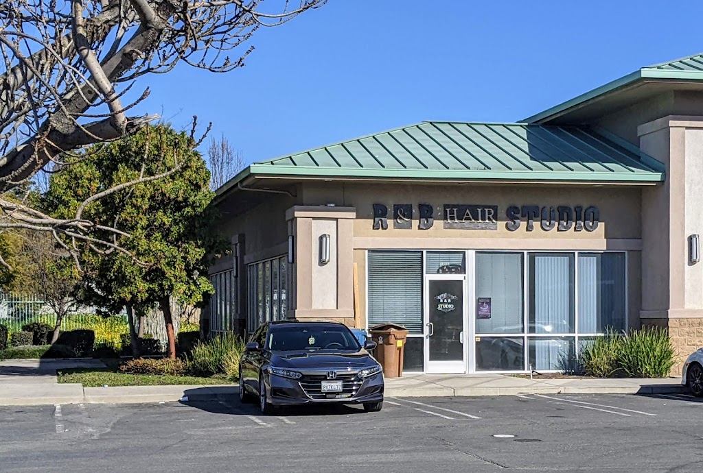 R & B Hair Studio 94531