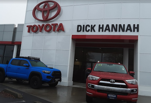 Toyota Dealer «Dick Hannah Toyota», reviews and photos, 2632 Coweeman Park Dr, Kelso, WA 98626, USA