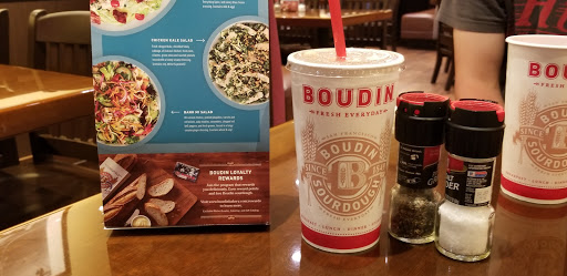 Sporting Goods Store «Big 5 Sporting Goods - Sunnyvale», reviews and photos, 721 Sunnyvale Saratoga Rd, Sunnyvale, CA 94087, USA