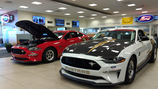 Car Dealer «Ricart Automotive Group», reviews and photos, 4255 S Hamilton Rd, Groveport, OH 43125, USA