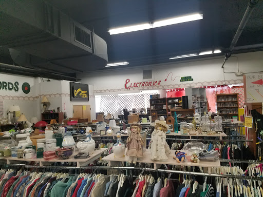 Thrift Store «Global Thrift», reviews and photos, 322 Moody St, Waltham, MA 02453, USA
