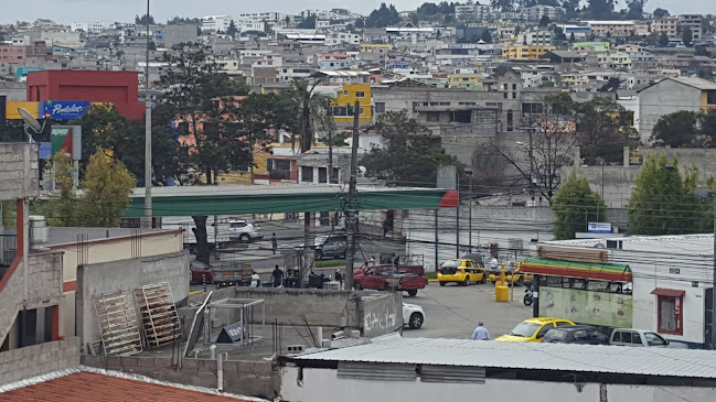 Opiniones de GASOLINERA PUMA EL INCA en Quito - Gasolinera