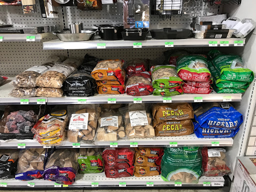 Hardware Store «McGuckin Hardware», reviews and photos, 2525 Arapahoe Ave, Boulder, CO 80302, USA