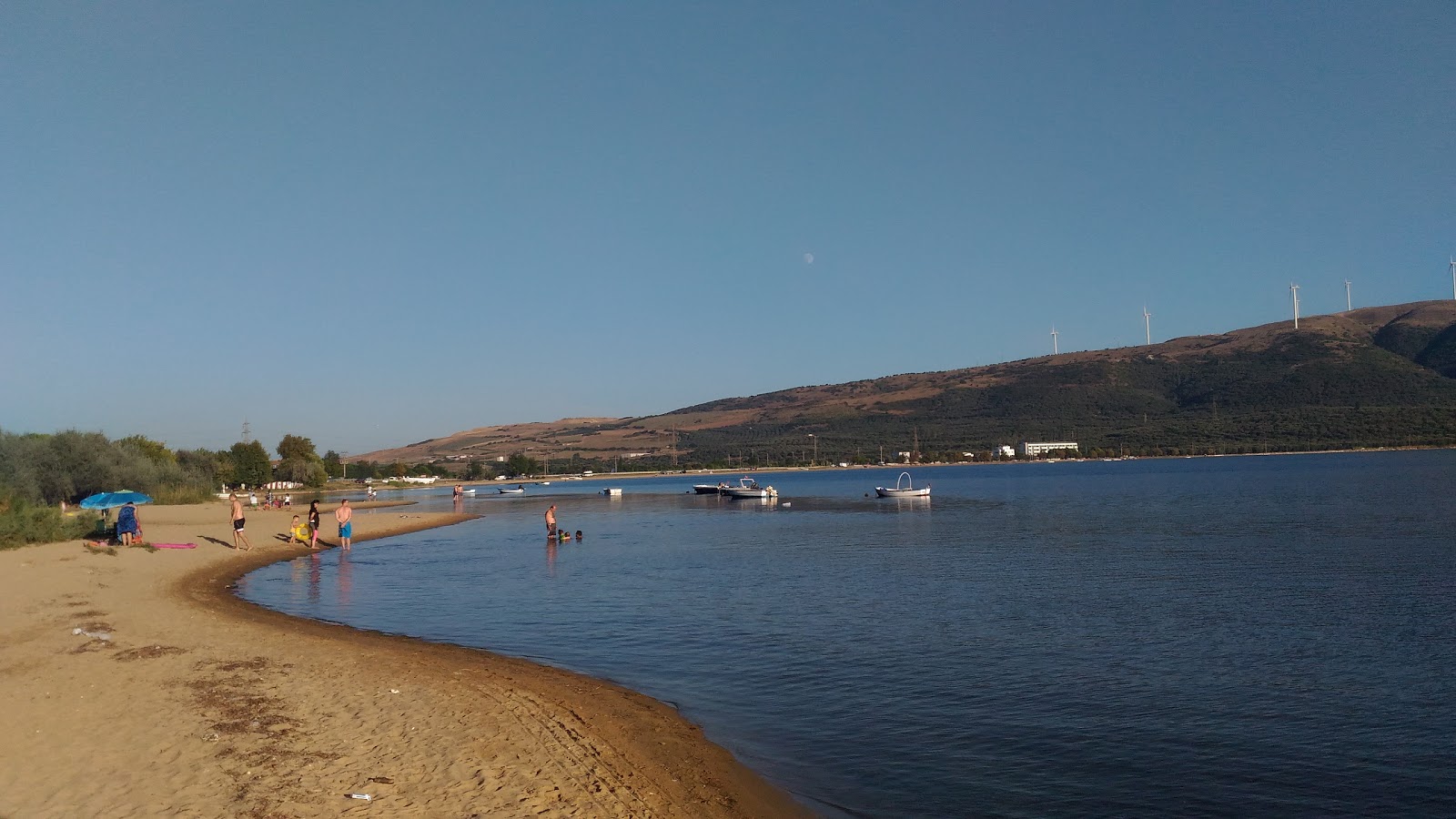 Photo of Duzler beach with dirty level of cleanliness