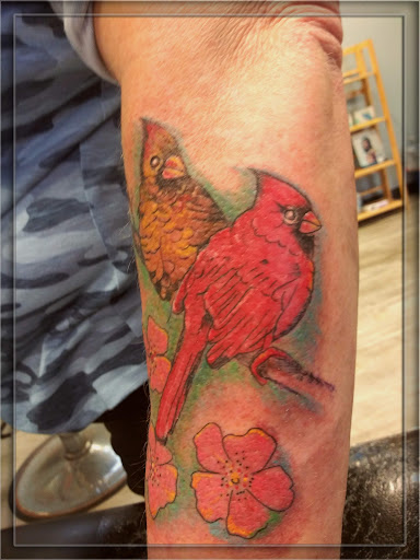 Explore ideas de tattoo para mujer, creative tattoo ideas in La Crosse, available at La Crosse Tattoo