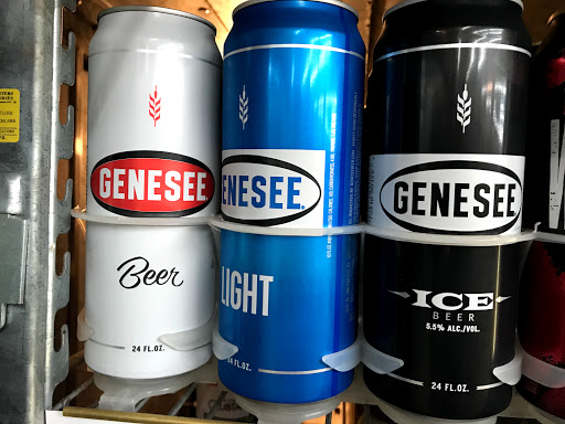 Liquor Store «Holiday Wine & Spirits», reviews and photos, 112 S Royal Oaks Blvd, Franklin, TN 37067, USA