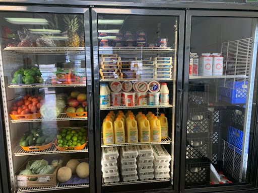 Grocery Store «Grocery Servies North - WIC ACCEPTED HERE», reviews and photos, 8202 Spring Valley Rd #300, Dallas, TX 75240, USA