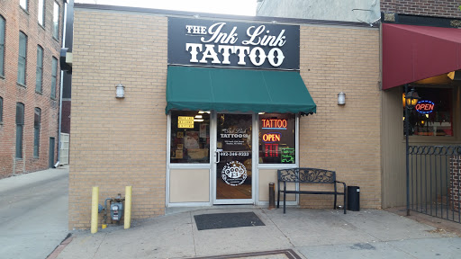 Tattoo Shop «Lab Tattoo & Body Piercing», reviews and photos, 512 S 13th St, Omaha, NE 68102, USA