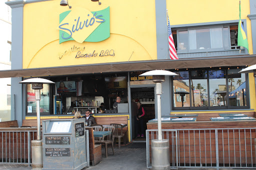 Silvio's South American Lounge & Grill