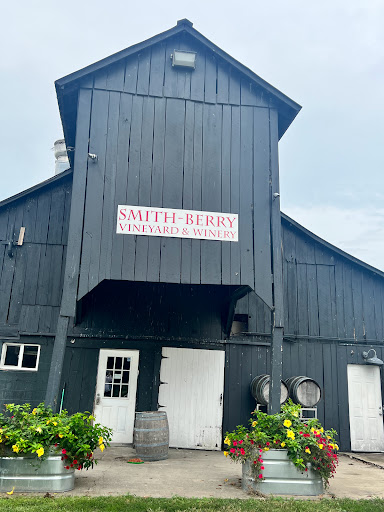 Winery «Smith-Berry Winery», reviews and photos, 855 Drennon Rd, New Castle, KY 40050, USA