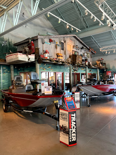 Sporting Goods Store «Bass Pro Shops», reviews and photos, 10000 Bass Pro Blvd, Rossford, OH 43460, USA