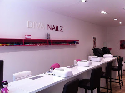 DIVA NAiLZ à Montigny-le-Bretonneux