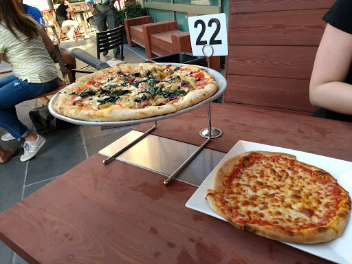 Pizza takeaway Arlington