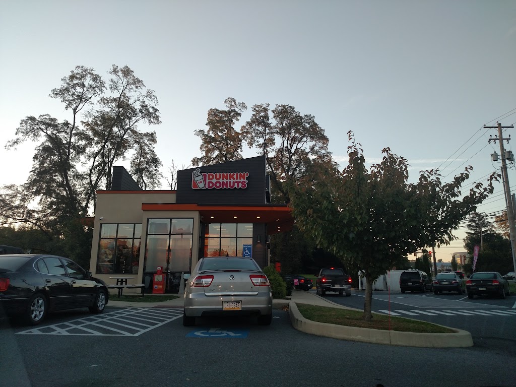Dunkin' 17011