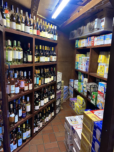 Liquor Store «10th Street Liquors», reviews and photos, 1291 10th St, Monterey, CA 93940, USA