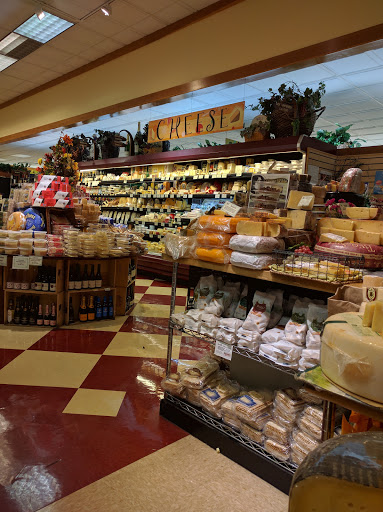 Shopping Mall «Laurelwood Shopping Center», reviews and photos, 1206 W Hillsdale Blvd, San Mateo, CA 94403, USA