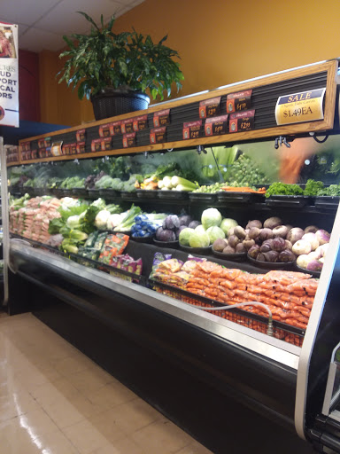 Natural Foods Store «GreenAcres Market», reviews and photos, 10555 W 21st St #600, Wichita, KS 67205, USA