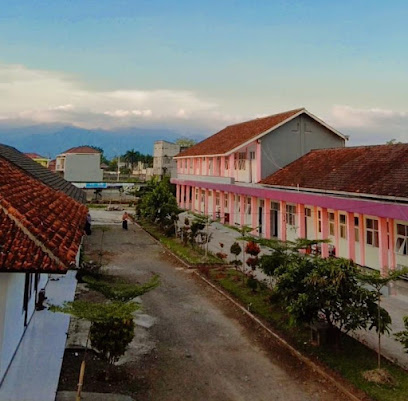 Pondok Pesantren Ibnu Siena Tasikmalaya