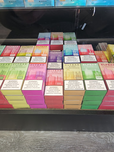 Tobacco Shop «Toke Up Smoke Shop», reviews and photos, 1720 W Southern Ave, Mesa, AZ 85202, USA