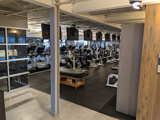 Gym «Equinox Darien», reviews and photos, 72 Heights Rd, Darien, CT 06820, USA