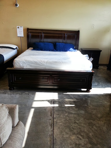 Furniture Store «Ashley Furniture HomeStore», reviews and photos, 14810 North Freeway #100, Houston, TX 77090, USA