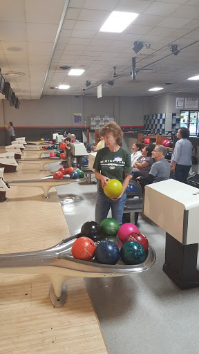 Bowling Alley «Bowl America Inc», reviews and photos, 140 S Maple Ave, Falls Church, VA 22046, USA