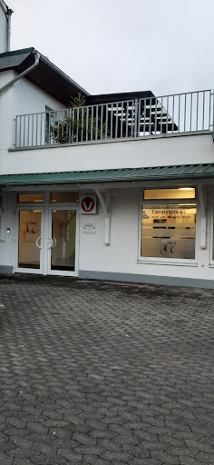 Dr. med. vet. Melanie Mohr unter Künzell, Hessen