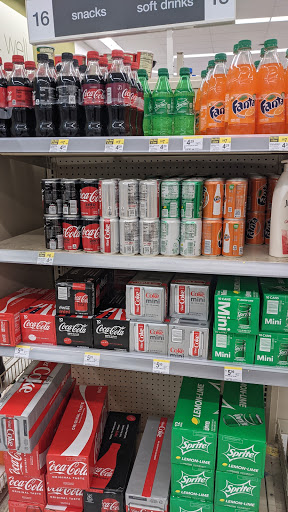 Drug Store «Walgreens», reviews and photos, 824 W Poplar Ave, Collierville, TN 38017, USA