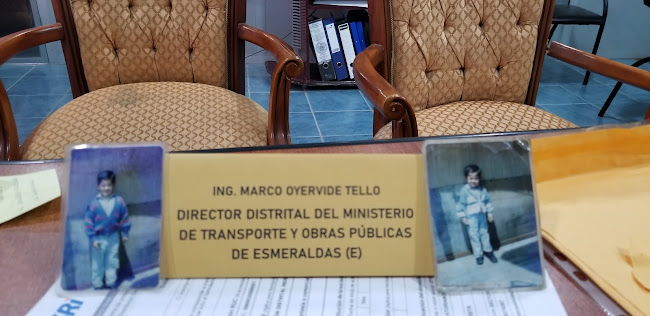 Opiniones de Dirección Distrital de Transporte y Obras Públicas de Esmeraldas en Vuelta Larga - Servicio de transporte