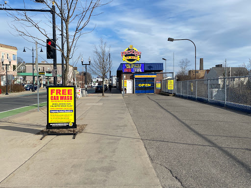 Car Detailing Service «Somerville Car Wash & Detail Center», reviews and photos, 680 Somerville Ave, Somerville, MA 02143, USA