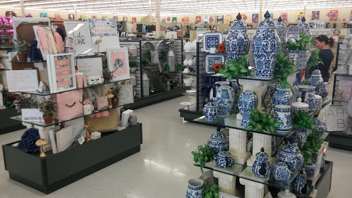 Craft Store «Hobby Lobby», reviews and photos, 2455 W International Speedway Blvd, Daytona Beach, FL 32114, USA