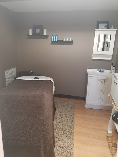 Beauty Salon «Serenity Spa & Salon», reviews and photos, 551 N Park Ave, Apopka, FL 32712, USA