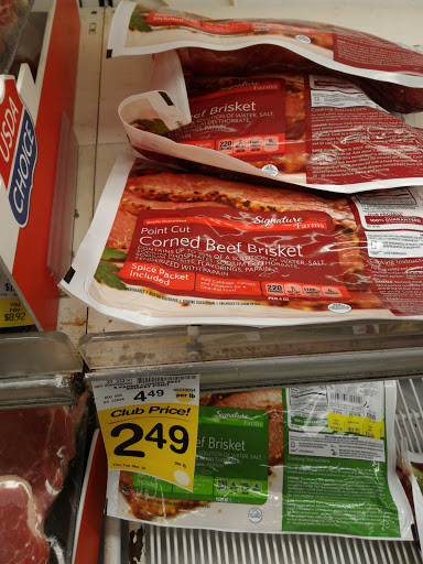 Grocery Store «Safeway», reviews and photos, 1455 NE Division St, Gresham, OR 97030, USA