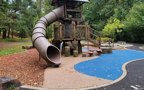 Glencarlyn Park Playground image