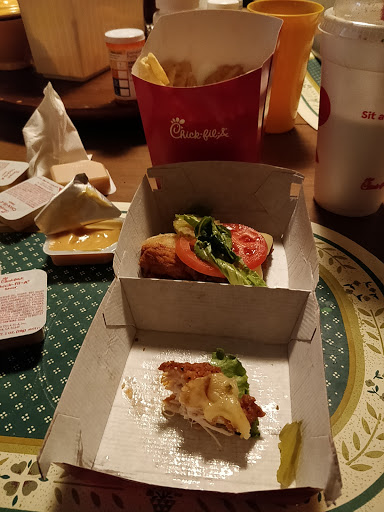 Fast Food Restaurant «Chick-fil-A», reviews and photos, 19531 Coastal Hwy, Rehoboth Beach, DE 19971, USA