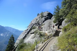 Moro Rock Trail image
