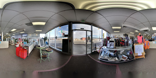 Thrift Store «Treasure Trunk Thrift Shop», reviews and photos, 5892 W 44th Ave, Wheat Ridge, CO 80212, USA