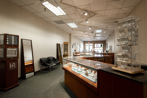 Jeweler «Van Drake Jewelers», reviews and photos, 1901 S Robert St, West St Paul, MN 55118, USA