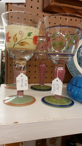 Shopping Mall «Old Town Shopping Center», reviews and photos, 2528 S Campbell Ave, Springfield, MO 65807, USA