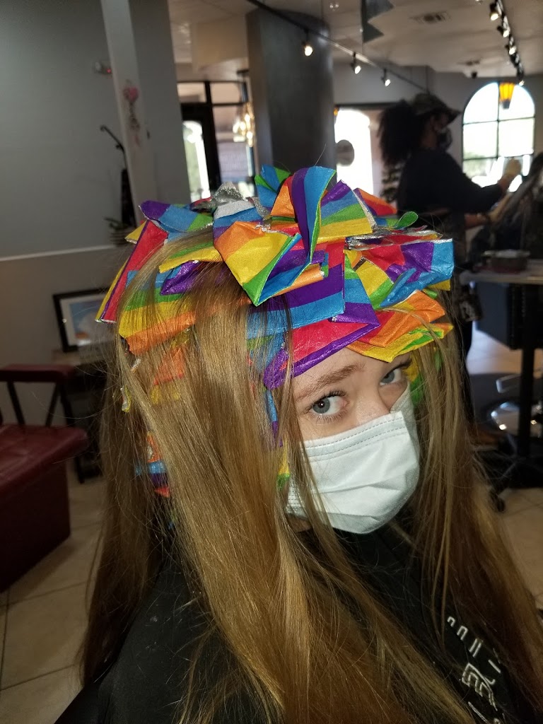 Mingle Salon 85719